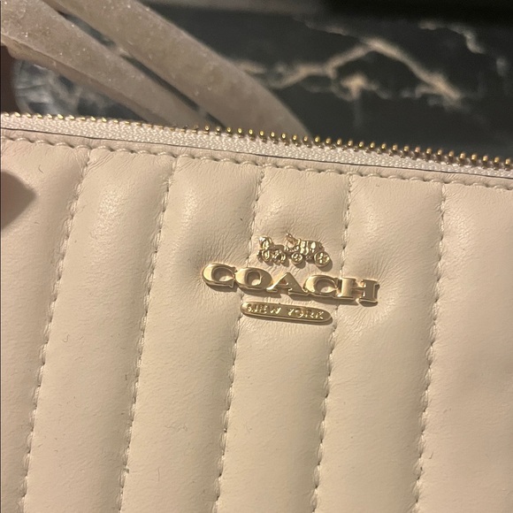 Coach Ivory White Quilted Leather Wristlet